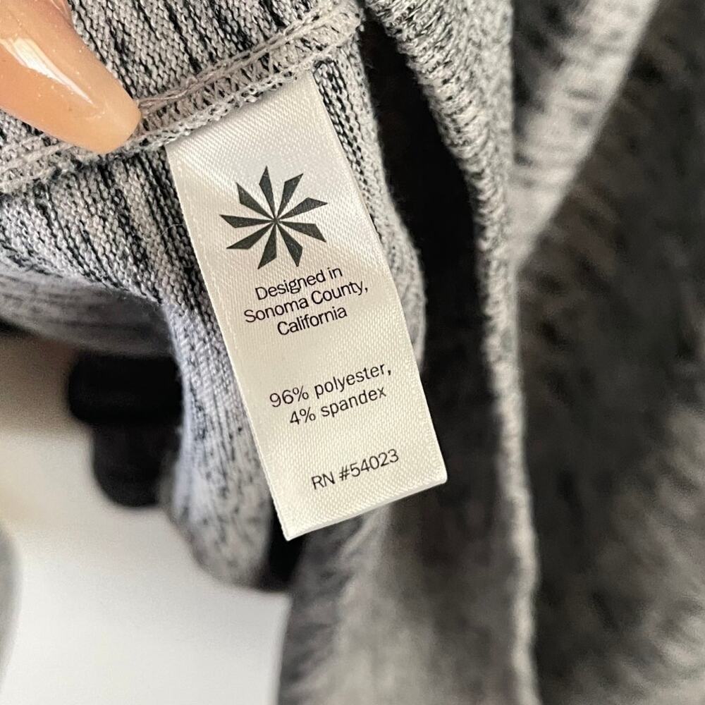 Athleta Techie Sweat Blissful Poncho Hoodie Womens Medium Heather Gray Pullover - Picture 7 of 9